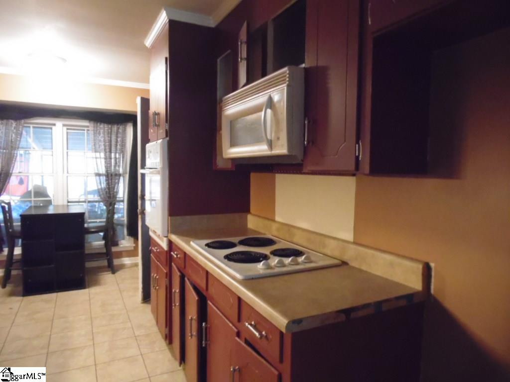 517 Mt Vernon Road Greer, SC 29651 - Photo 14 of 26