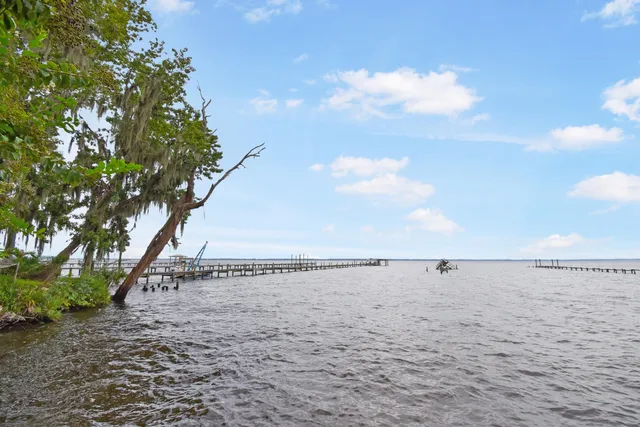a view of an ocean beach