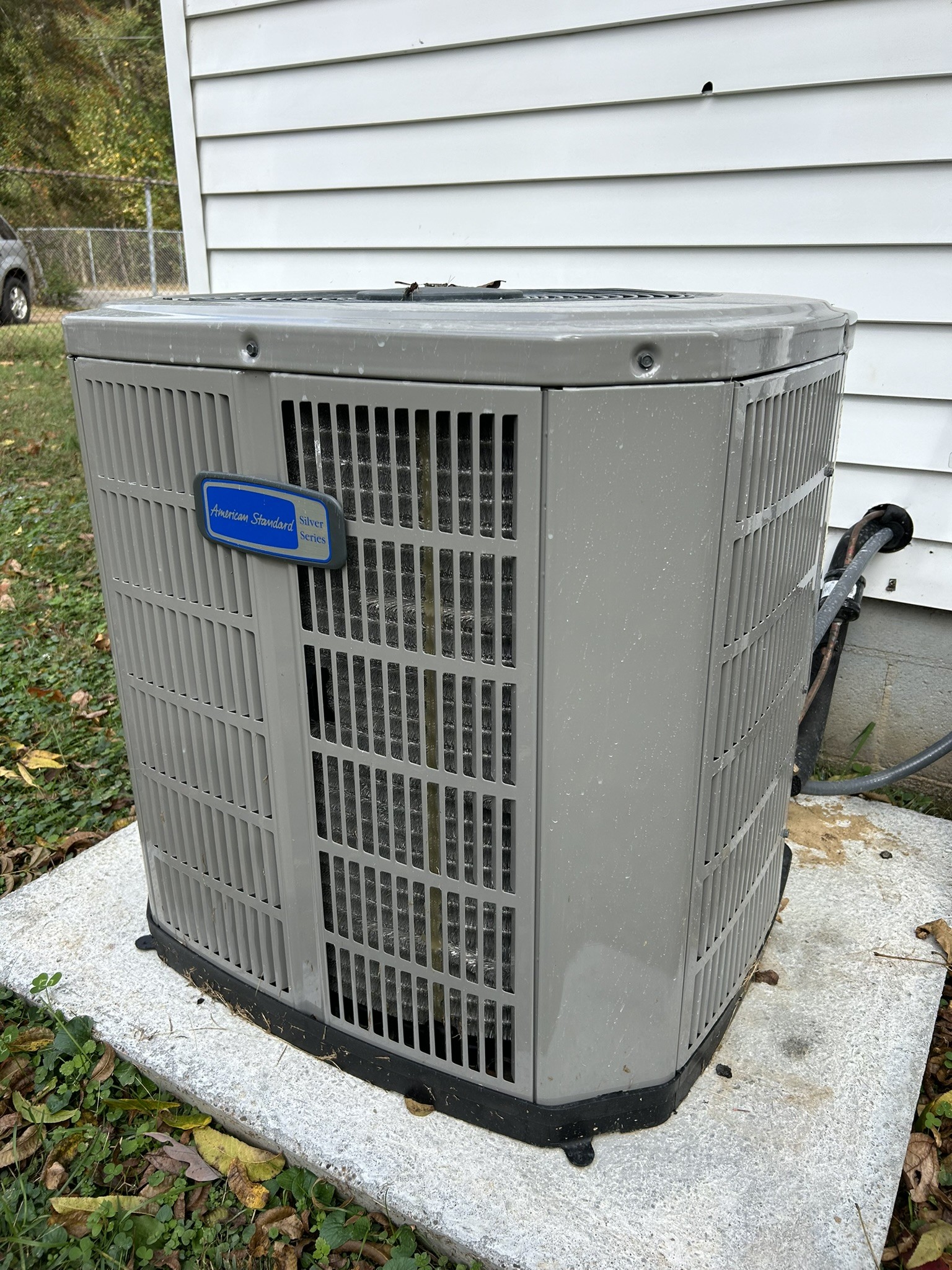 727 Powell Street Paris, TN 38242 - Photo 3 of 17