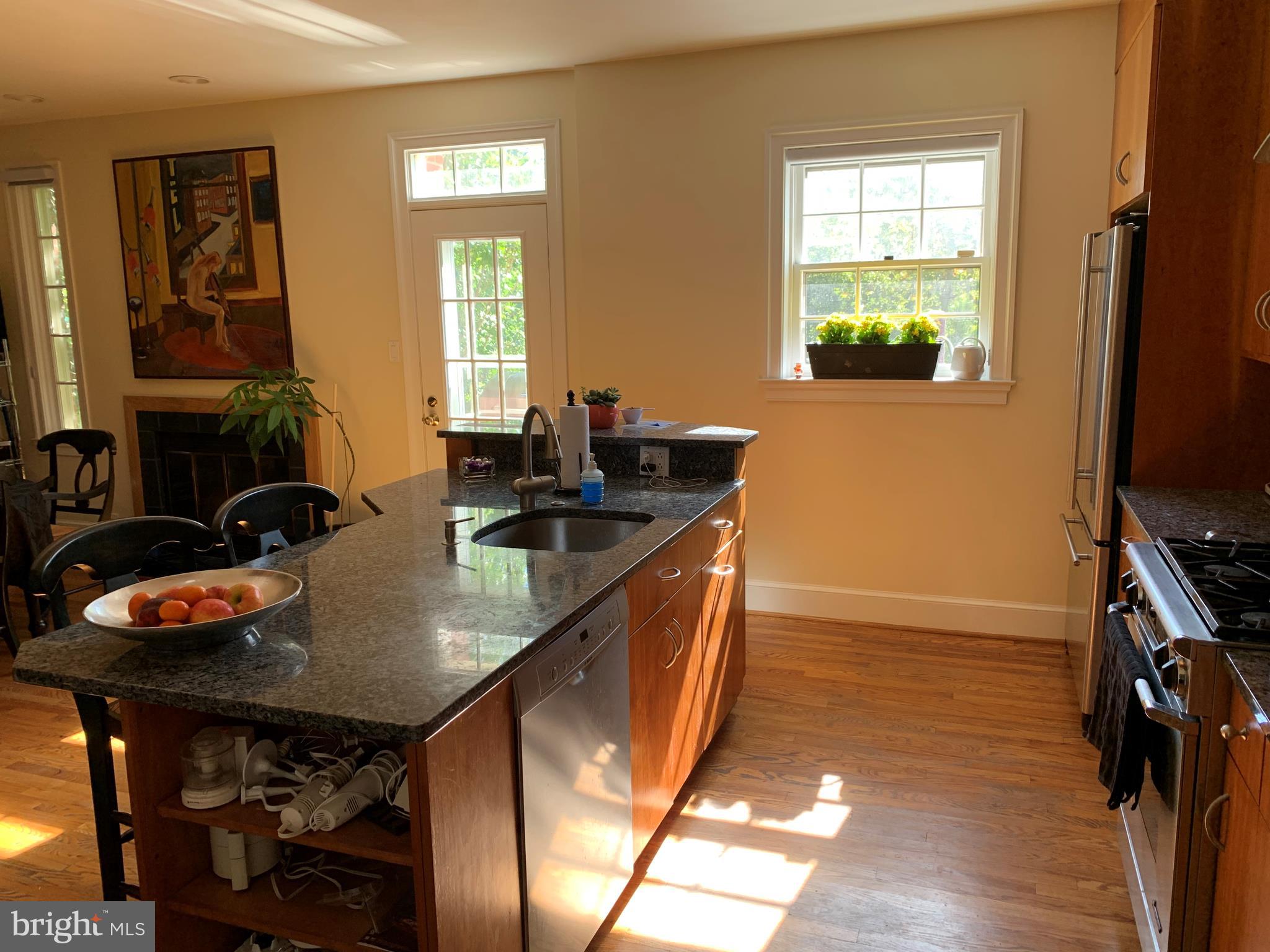 8005 Rising Ridge Road Bethesda, MD 20817 - Photo 16 of 26