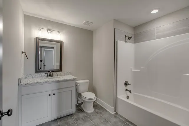 $2,350 | 1907 Windhelm Drive, Murfreesboro, TN 37129