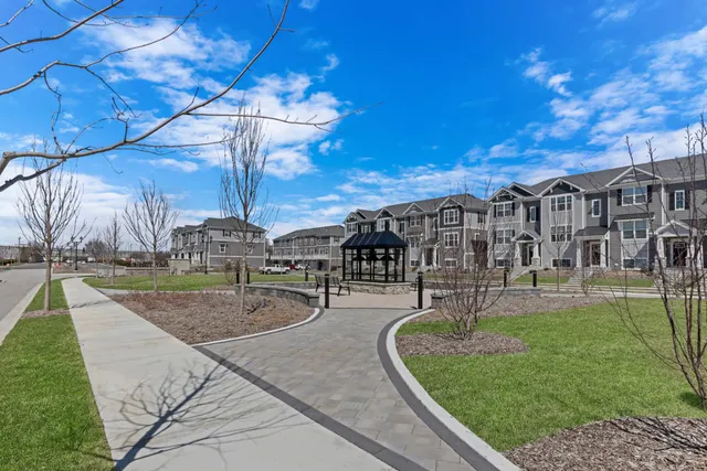 $409,990 | 573 Yosemite Way, Mundelein, IL 60060