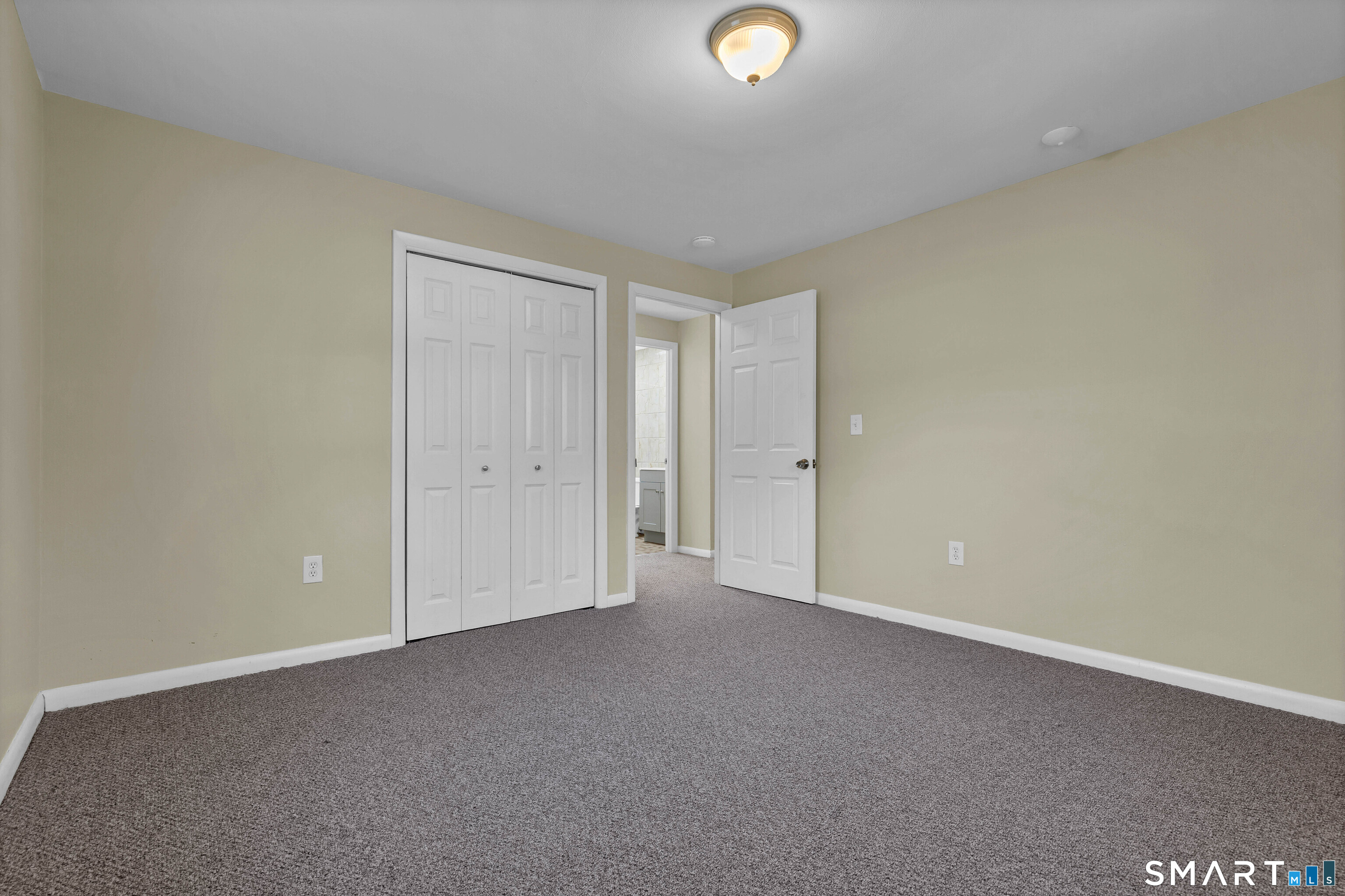 13 Victoria Lane Old Lyme, CT 06371 - Photo 22 of 38