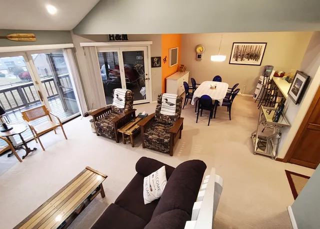 $2,000 | 41 Woodbury Drive, Unit 32, Bristol, NH 03222