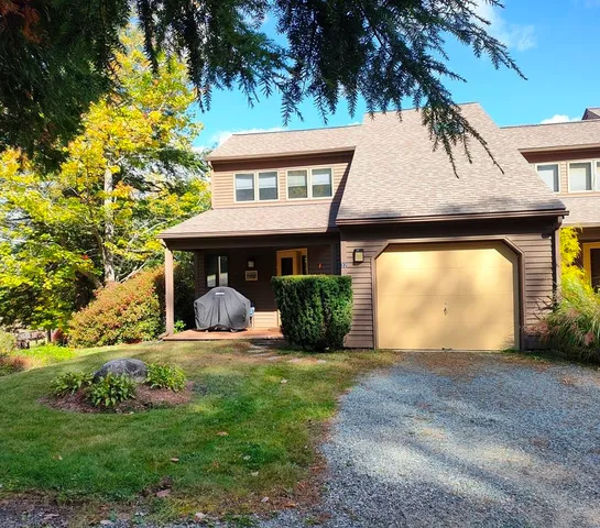 $2,000 | 41 Woodbury Drive, Unit 32, Bristol, NH 03222