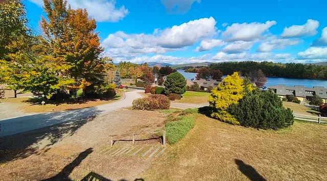 $2,000 | 41 Woodbury Drive, Unit 32, Bristol, NH 03222