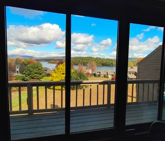 $2,000 | 41 Woodbury Drive, Unit 32, Bristol, NH 03222