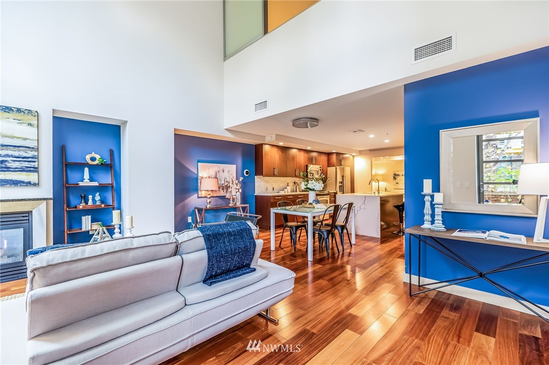 910 Lenora Street, Unit S205 Seattle, WA 98121 - Photo 11 of 38