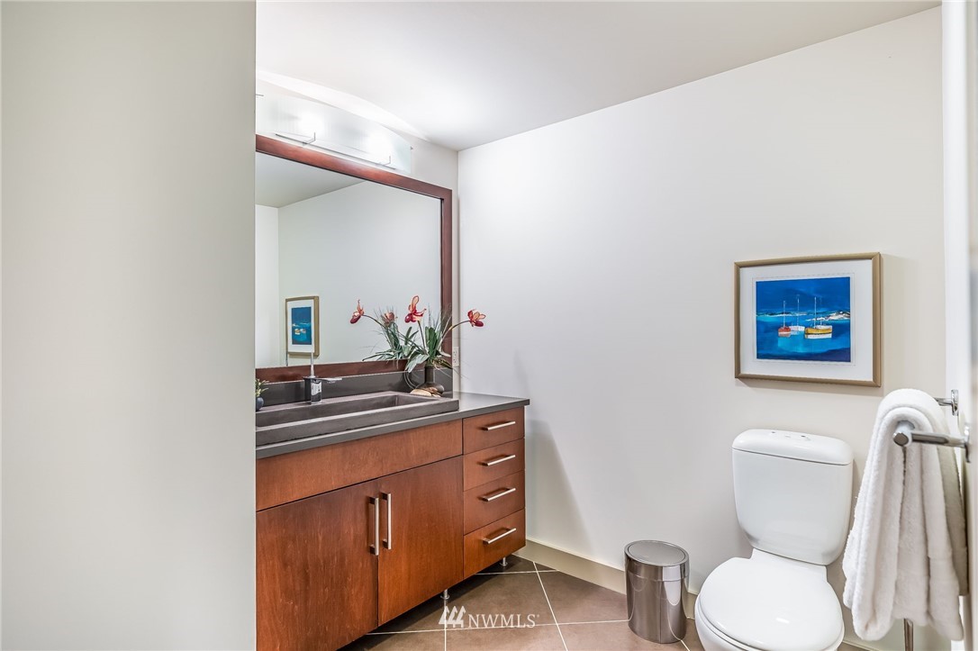910 Lenora Street, Unit S205 Seattle, WA 98121 - Photo 24 of 38