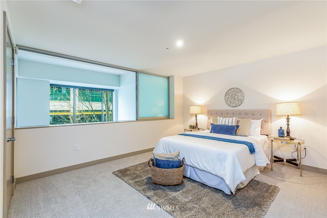 910 Lenora Street, Unit S205 Seattle, WA 98121 - Photo 27 of 38