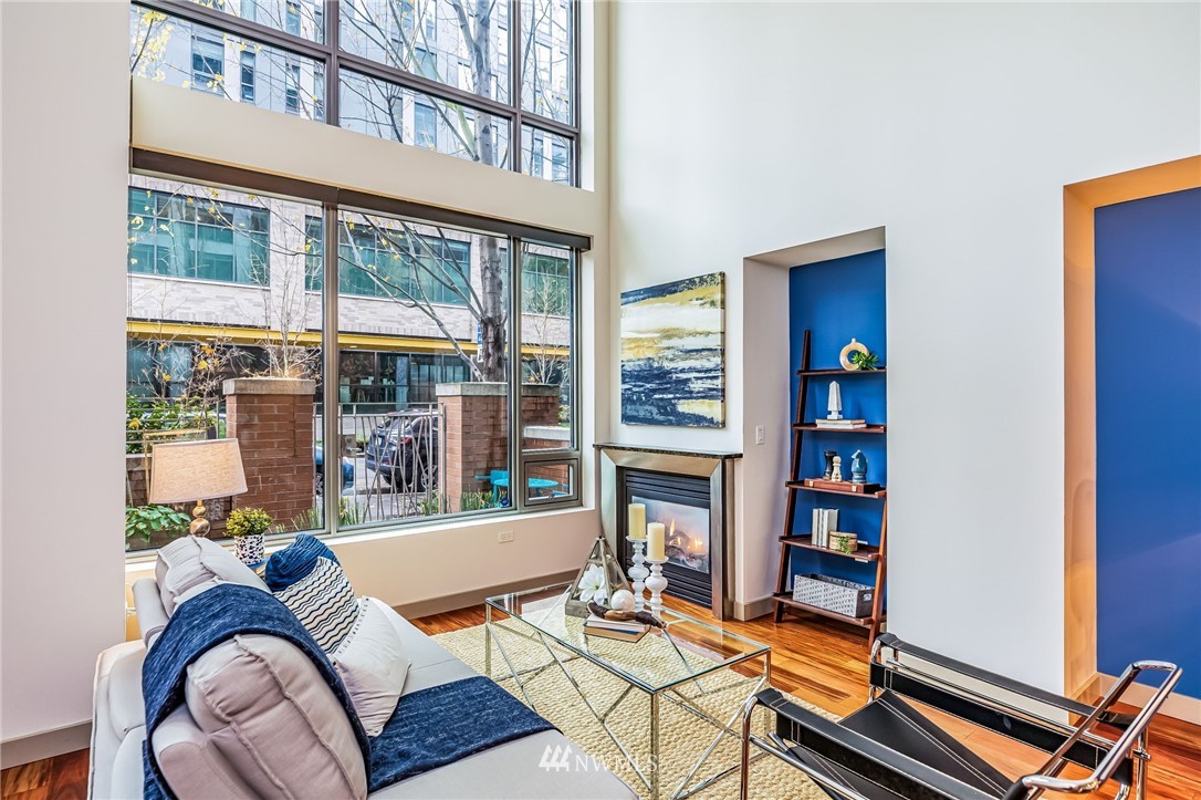 910 Lenora Street, Unit S205 Seattle, WA 98121 - Photo 8 of 38