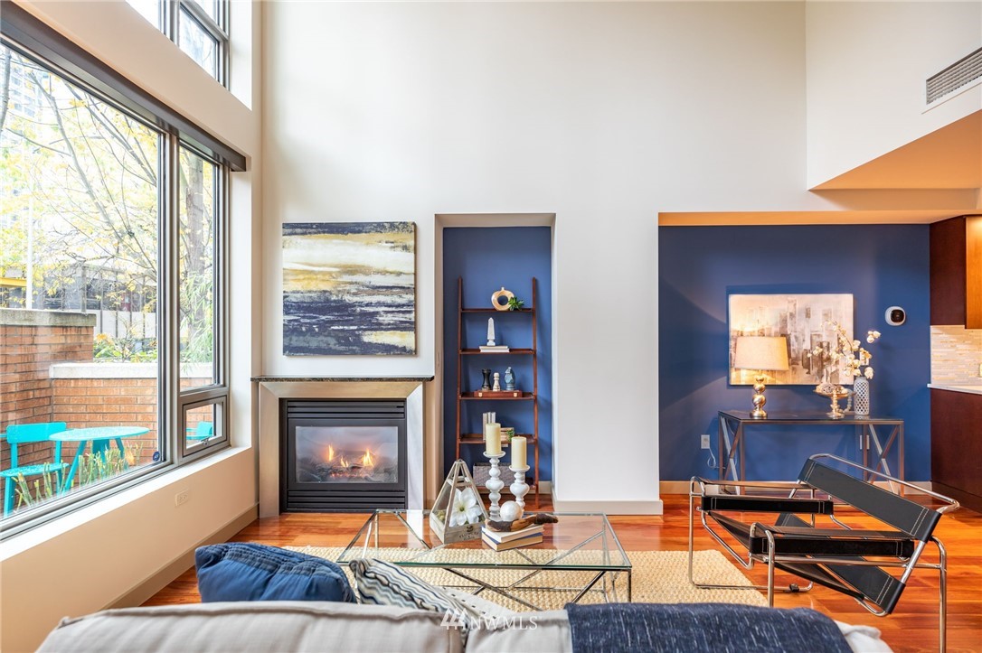 910 Lenora Street, Unit S205 Seattle, WA 98121 - Photo 9 of 38