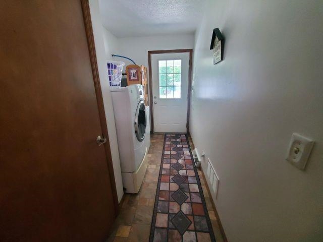 965 Saganing Road Bentley, MI 48613 - Photo 14 of 22 1947582-290bdbde-8829-4f0c-9e6d-644042d99d5a.JPG