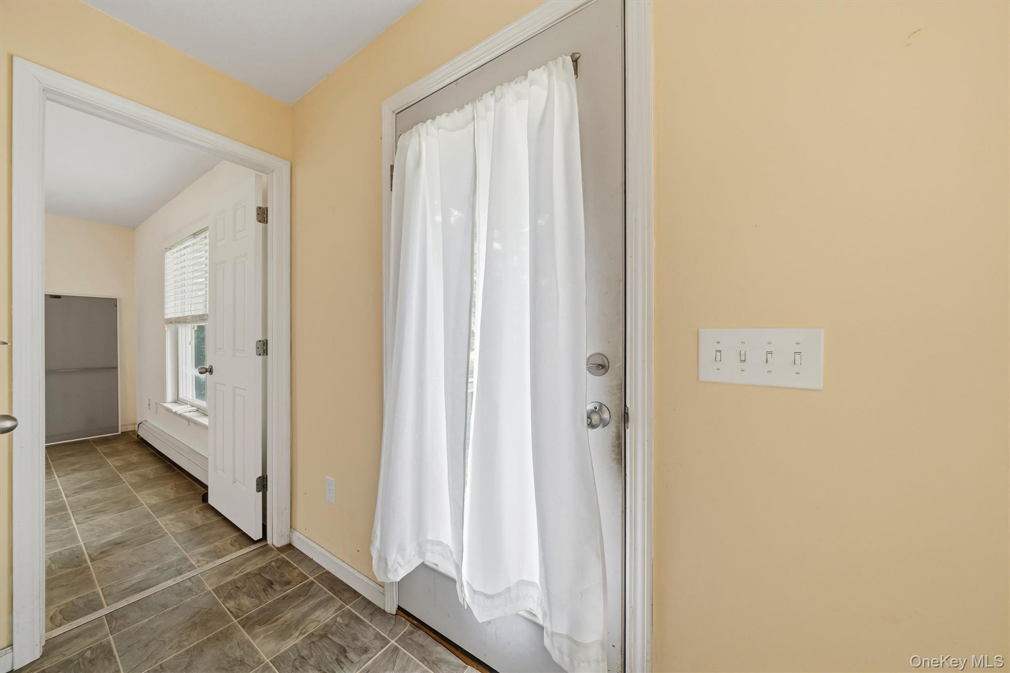 39 Overlook Road Monroe, NY 10950 - Photo 7 of 48