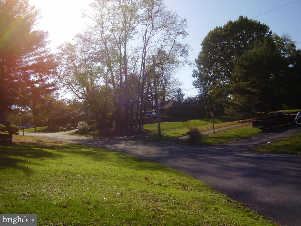 1160 Nissley Road Lancaster, PA 17601 - Photo 3 of 23 Gallery Image 3