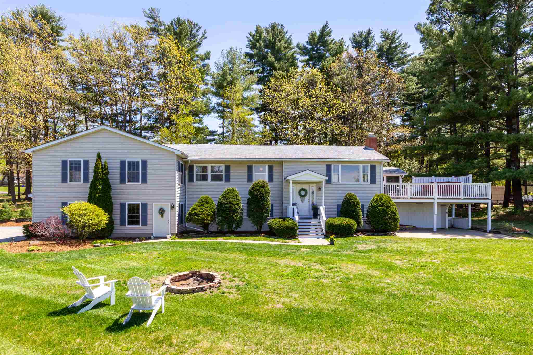 1035 Williams Road Colchester, VT 05446 - Photo 1 of 37 Gallery Image 1