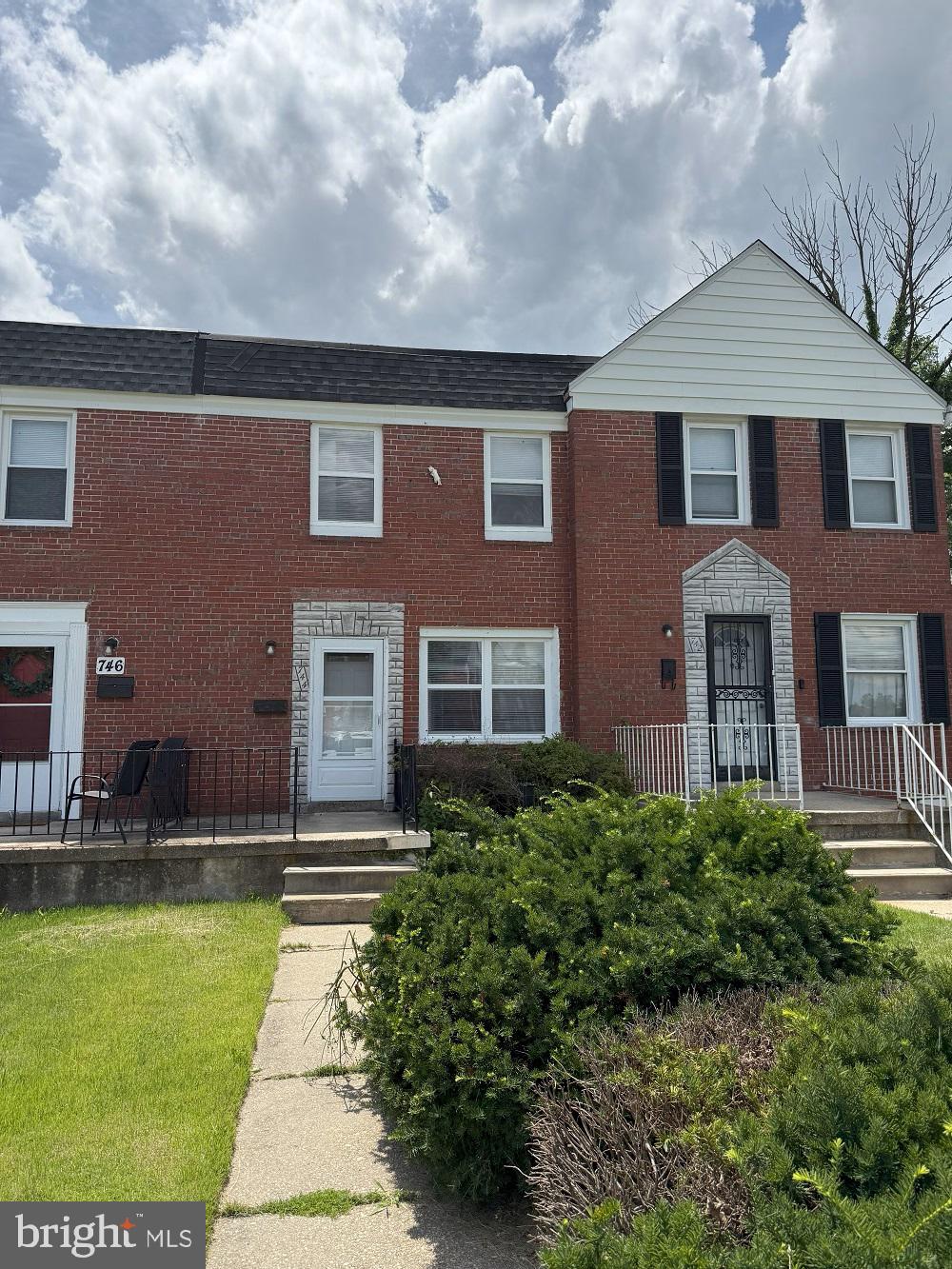 744 Bethnal Road Baltimore, MD 21229 - Photo 1 of 6