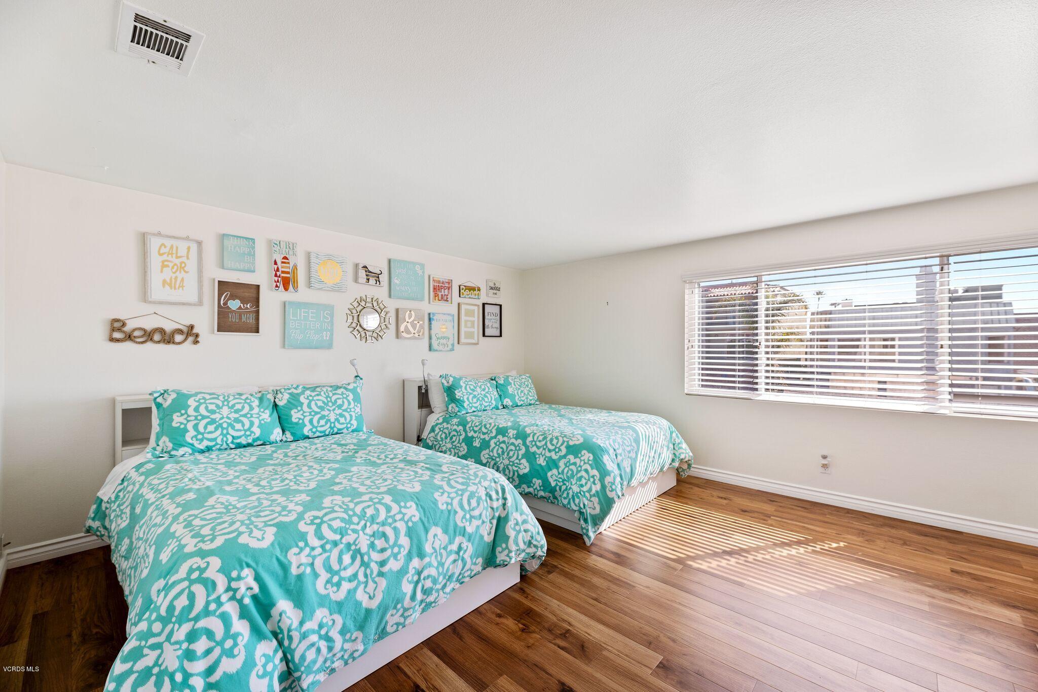 3208 Playa Court Oxnard, CA 93035 - Photo 14 of 23 tVDoxeuA.jpeg