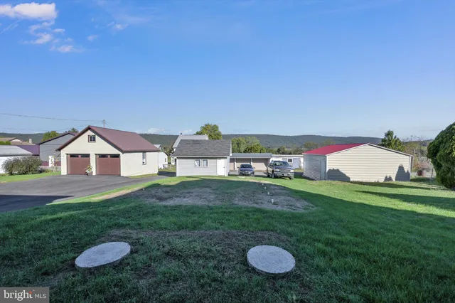 $175,000 | 600 East Main Street, Hegins, PA 17938