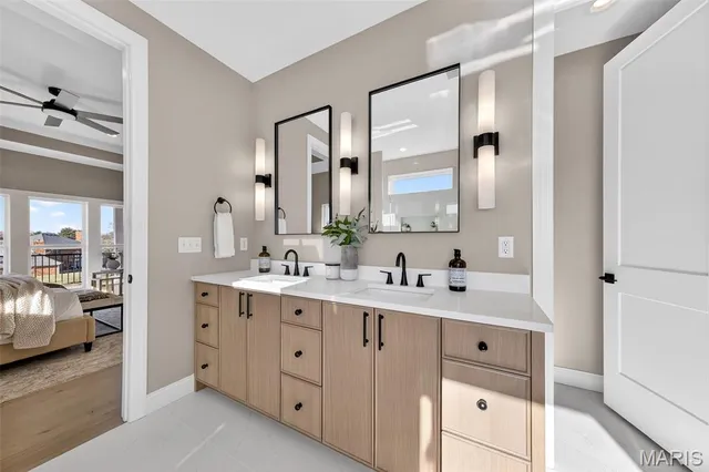 $1,325,000 | 11924 Santino Court, St. Louis, MO 63141