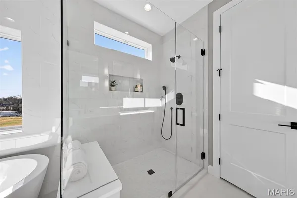 $1,295,000 | 11924 Santino Court, St. Louis, MO 63141
