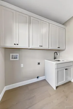 $1,295,000 | 11924 Santino Court, St. Louis, MO 63141