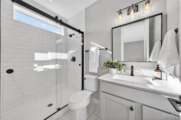 $1,295,000 | 11924 Santino Court, St. Louis, MO 63141