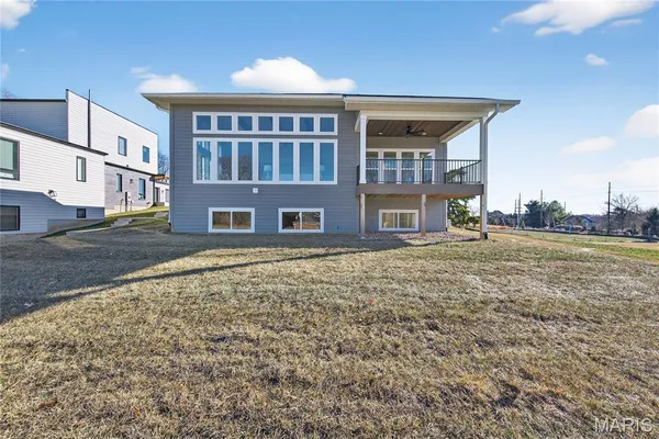 $1,295,000 | 11924 Santino Court, St. Louis, MO 63141