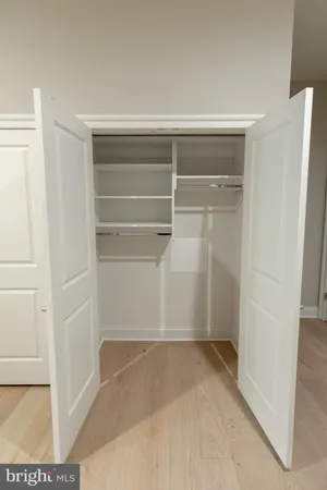 $2,110 | 1411-1 Walnut Street, Unit 201, Philadelphia, PA 19102