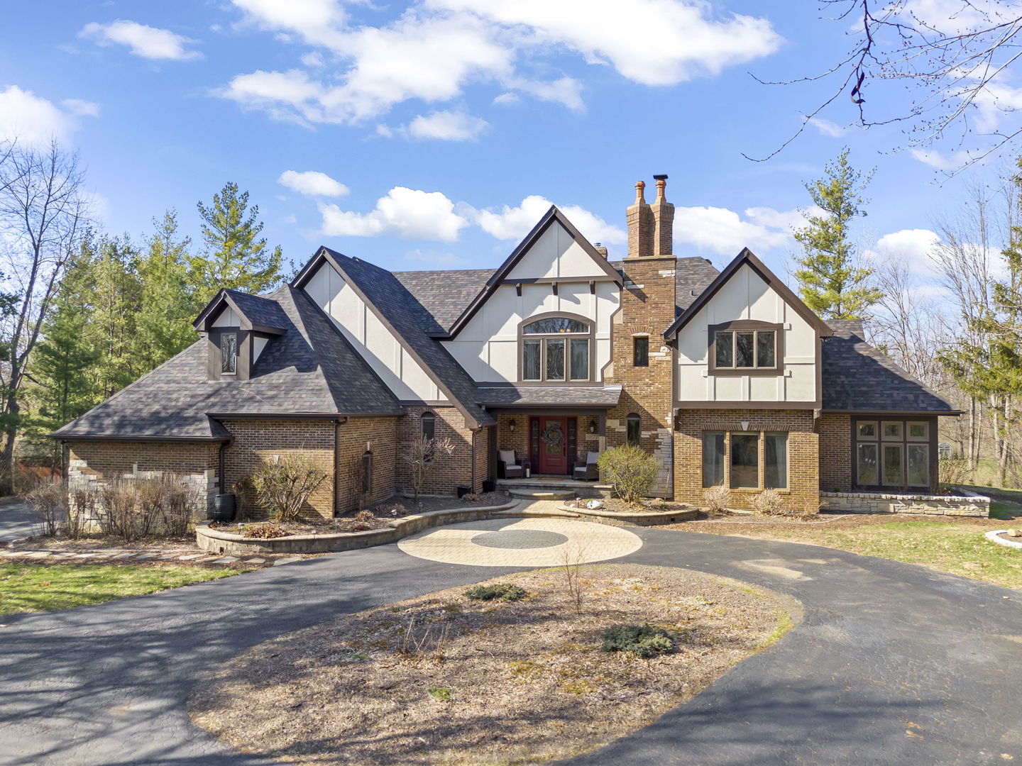 8877 Kennedy Road Yorkville, IL 60560 - Photo 2 of 86 a front view of a house with a yard
