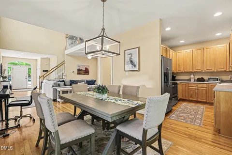 $499,995 | 911 North Columbia Street, Chapel Hill, NC 27516