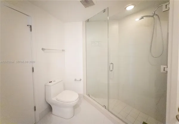$5,100 | 501 Northeast 31st Street, Unit 1701, Miami, FL 33137