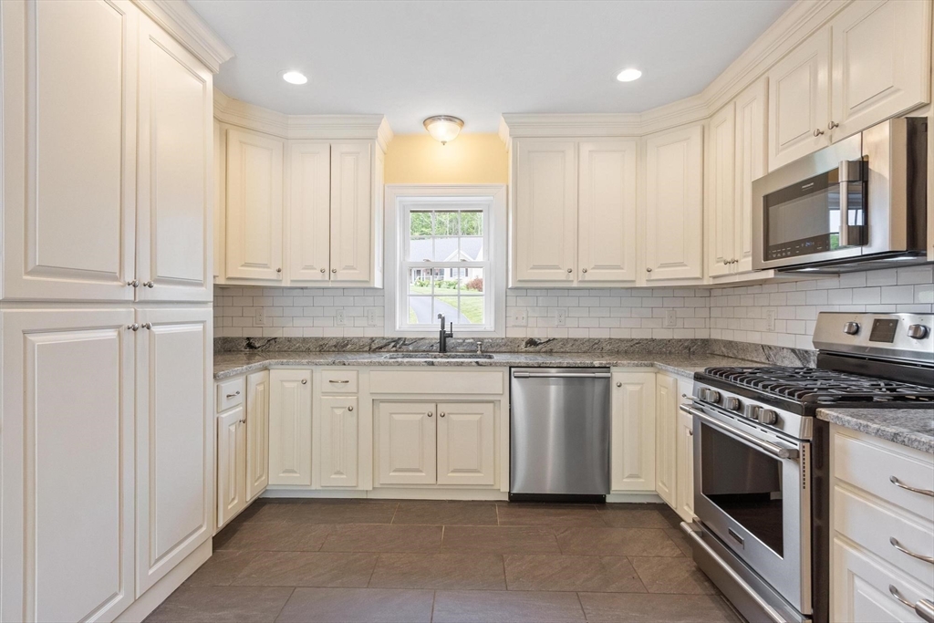 38 Hemlock Road Ashburnham, MA 01430 - Photo 21 of 42