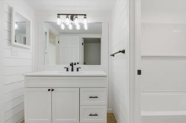 $310,000 | 715 Skynob Drive, Ann Arbor, MI 48105