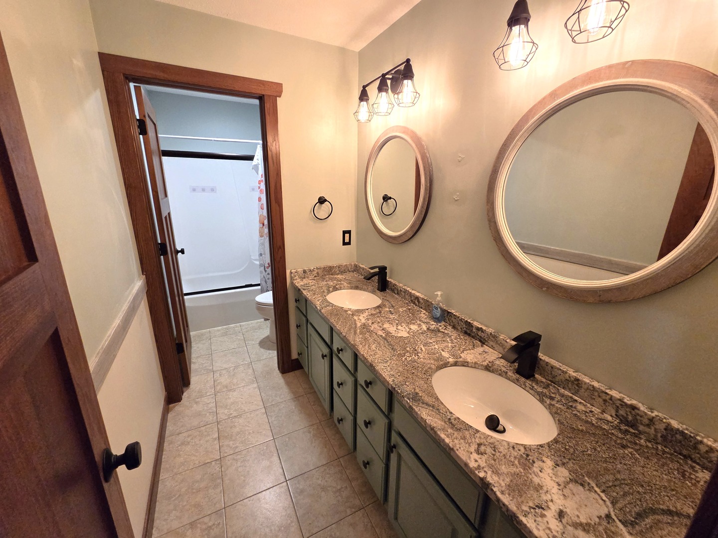 6809 Ridges Court Bettendorf, IA 52722 - Photo 35 of 45 Gallery Image 35