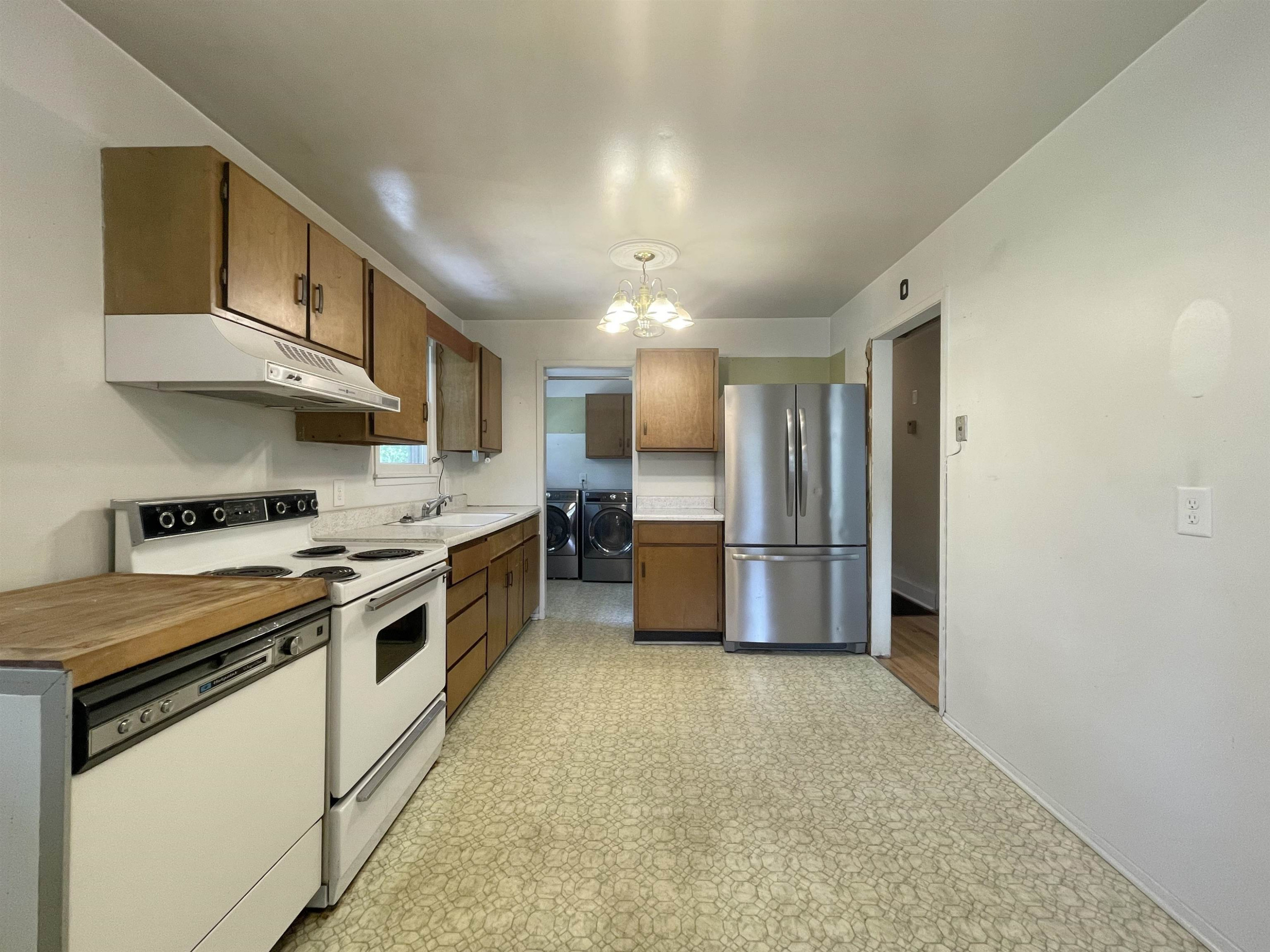 2123 Watkins Street Raleigh, NC 27604 - Photo 5 of 12 Photo 5