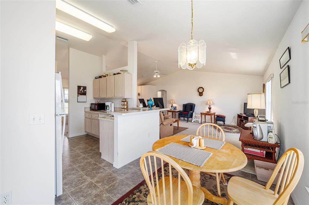 8216 Southwest 60th Terrace Ocala, FL 34476 - Photo 13 of 26