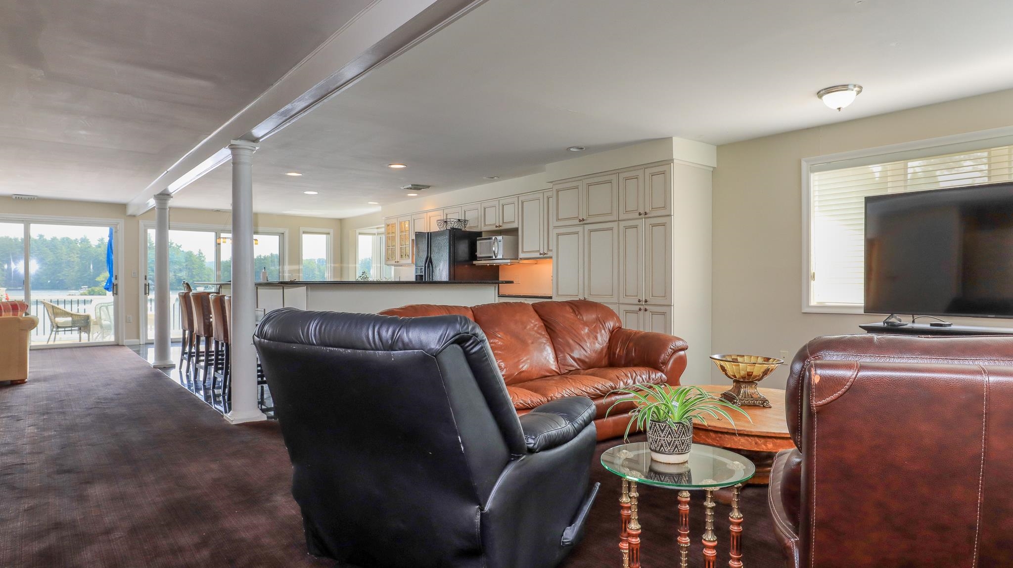 67-69 Conleys Grove Road Derry, NH 03038 - Photo 16 of 39