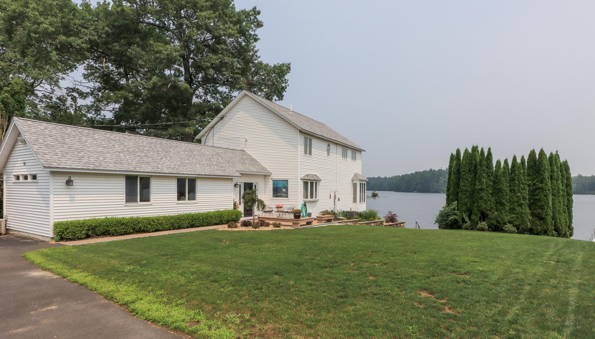 67-69 Conleys Grove Road Derry, NH 03038 - Photo 3 of 39