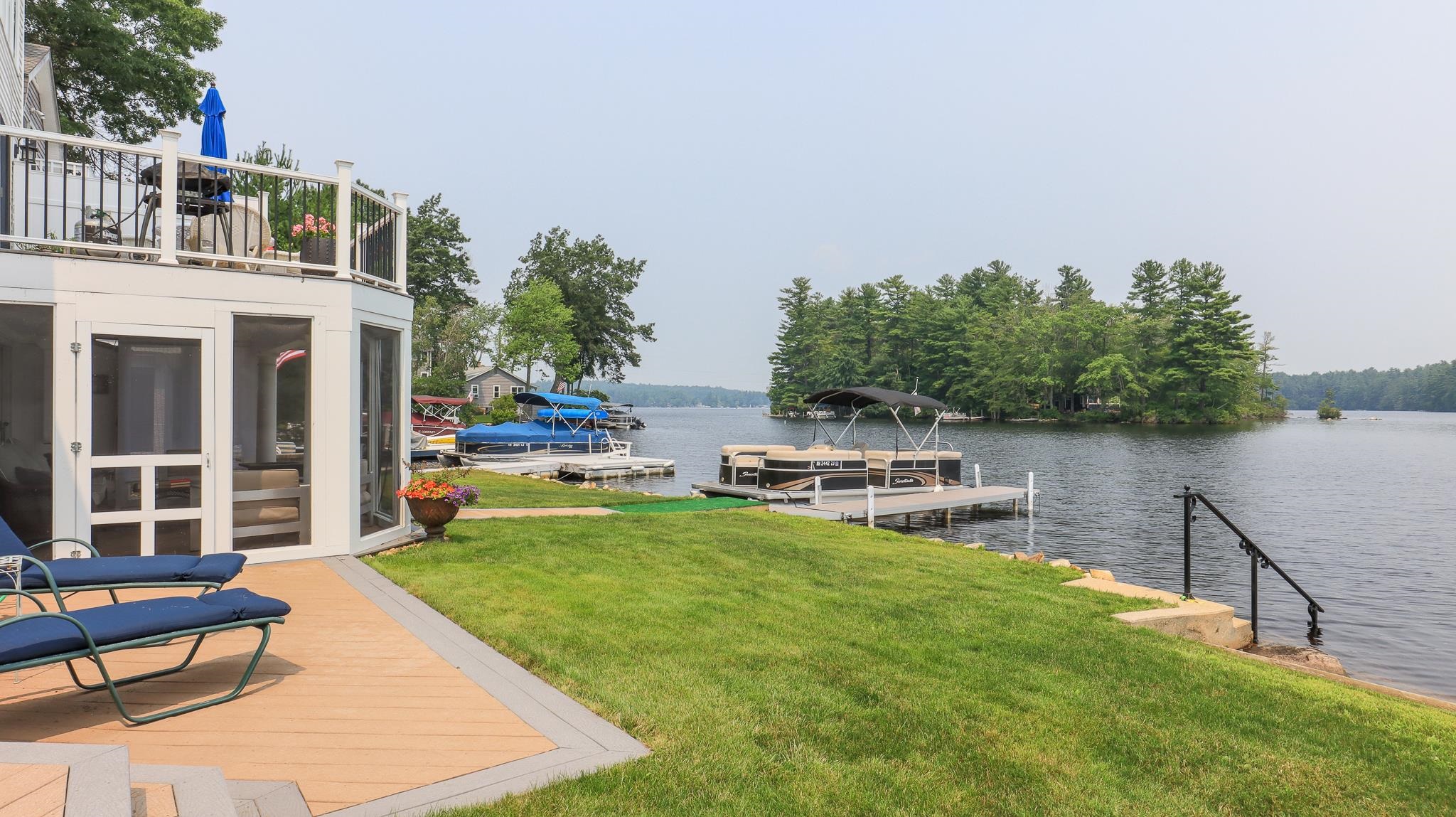 67-69 Conleys Grove Road Derry, NH 03038 - Photo 4 of 39