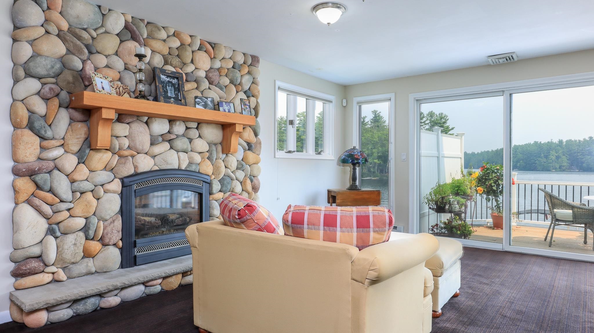 67-69 Conleys Grove Road Derry, NH 03038 - Photo 6 of 39