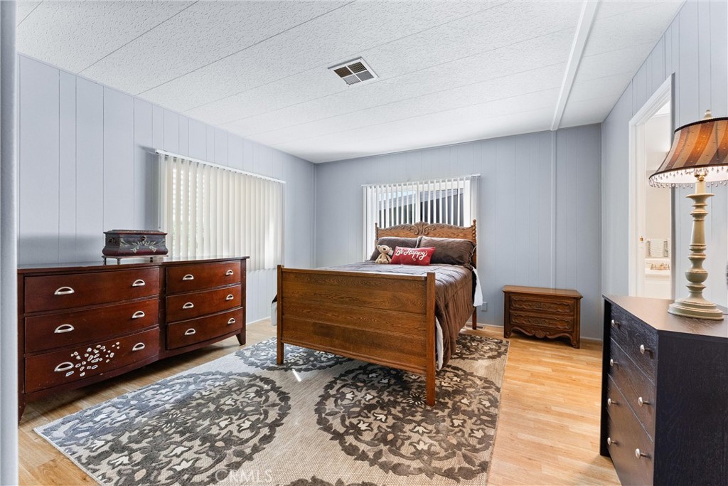 1400 Sunkist, Unit 173 Anaheim, CA 92806 - Photo 20 of 42 Primary bedroom with very large ensuite bathroom