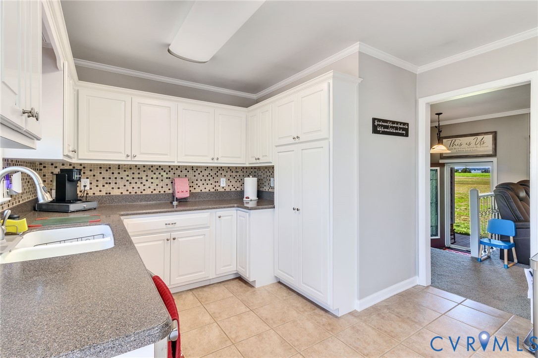 765 Senora Road Lancaster, VA 22503 - Photo 12 of 48