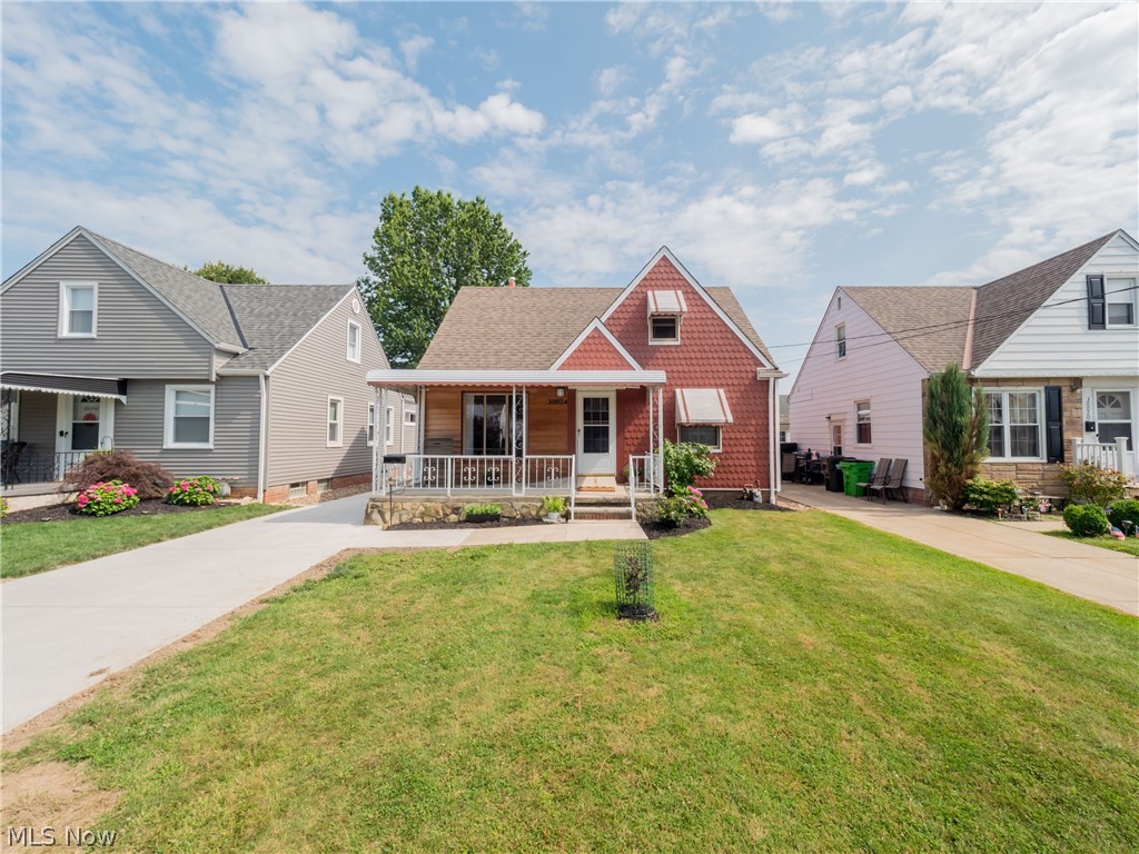 30024 Elgin Road Wickliffe, OH 44092 - Photo 1 of 29 Gallery Image 1