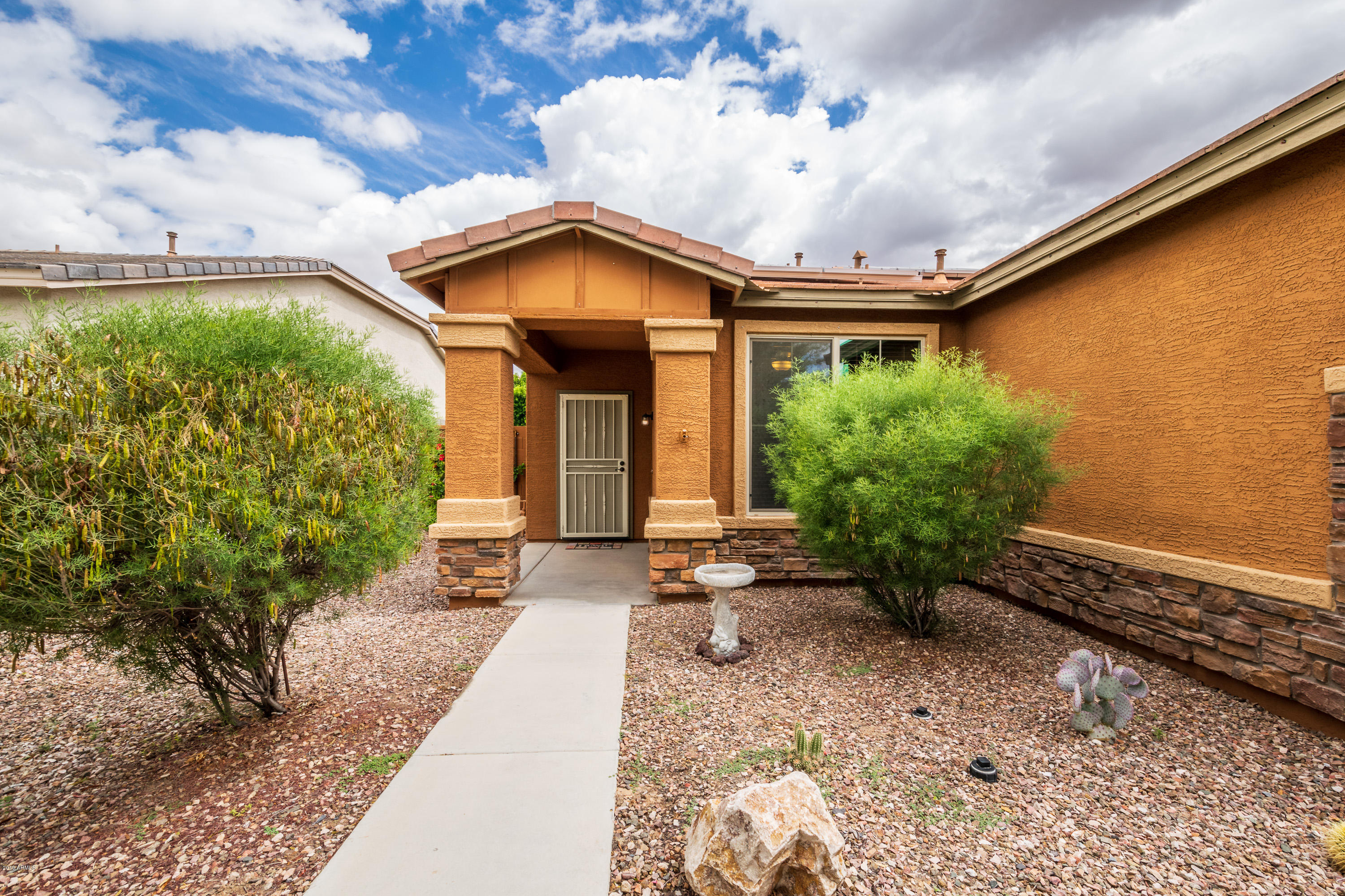 18236 West Hatcher Road Waddell, AZ 85355 - Photo 6 of 38 Entry