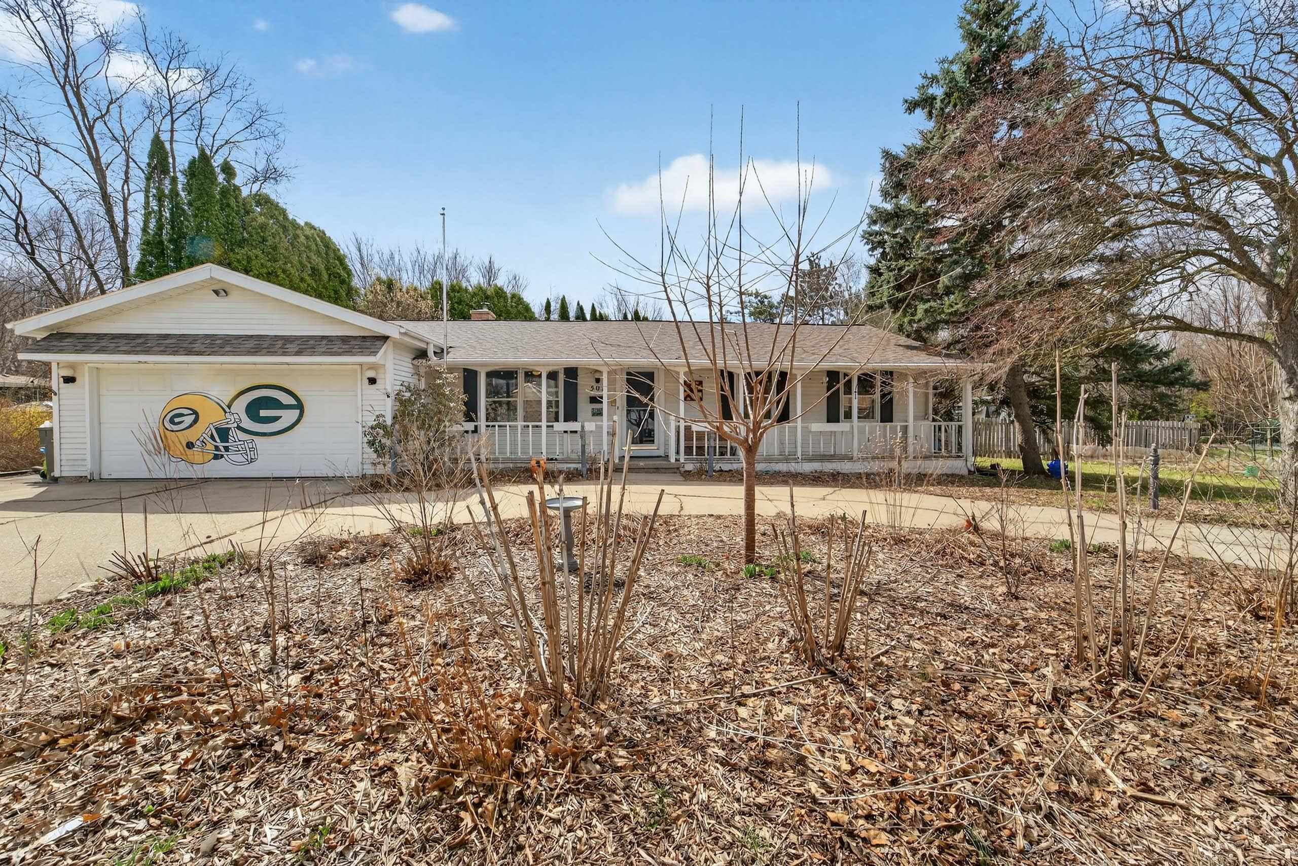 502 Nichols Road Monona, WI 53716 - Photo 2 of 50