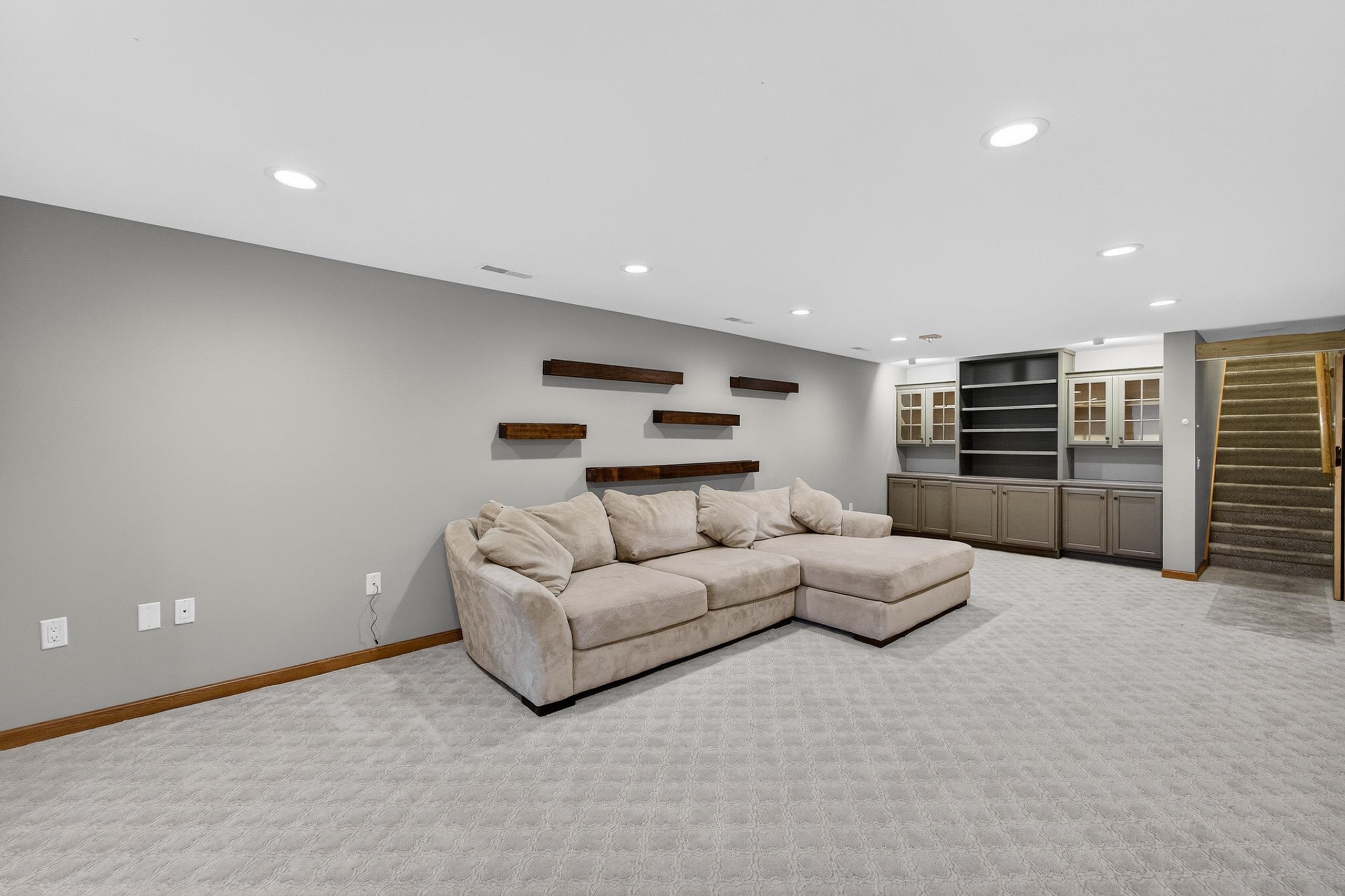 502 Nichols Road Monona, WI 53716 - Photo 33 of 50