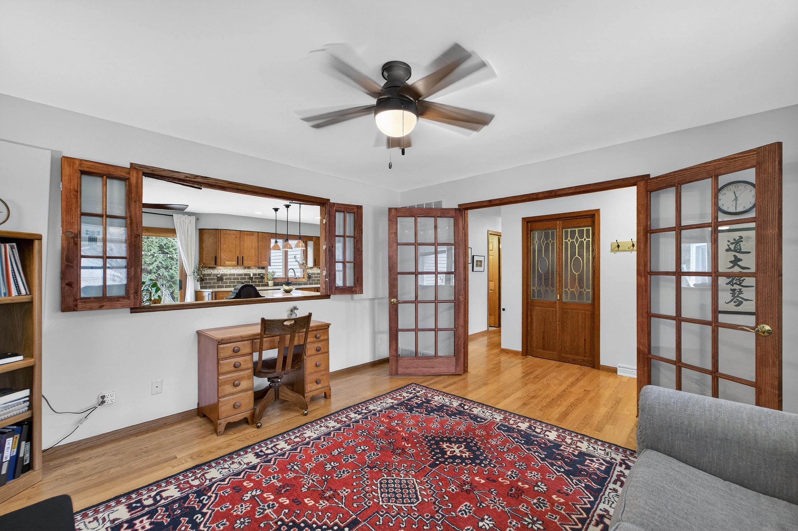 502 Nichols Road Monona, WI 53716 - Photo 4 of 50