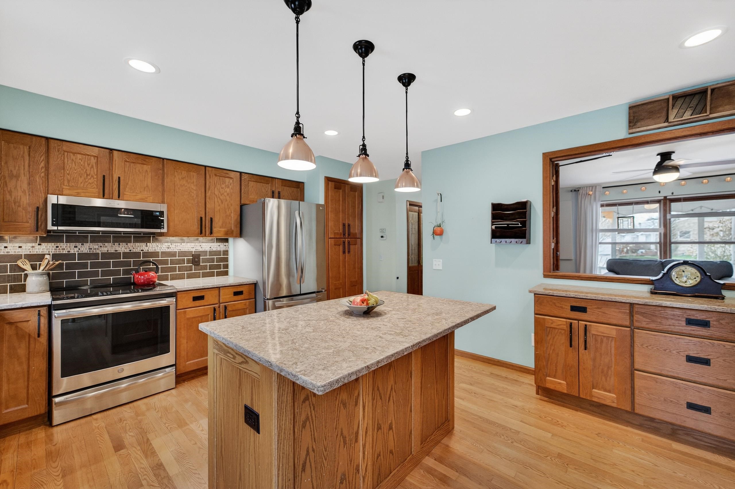 502 Nichols Road Monona, WI 53716 - Photo 7 of 50