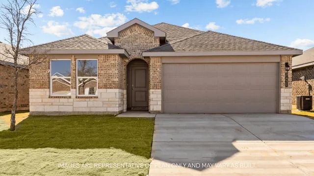 $259,990 | 622 East 15th Street, Wolfforth, TX 79382